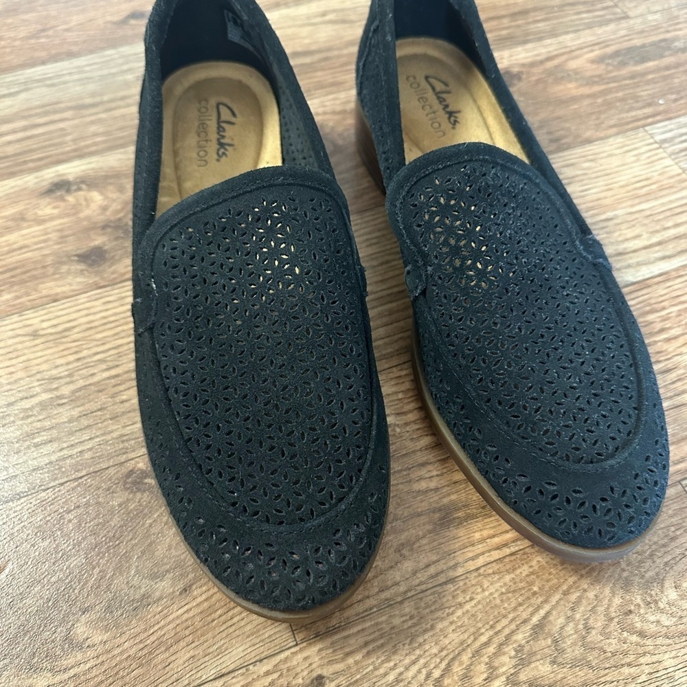 Clarks Black Trish Cove Slip On - Picture 7 of 10
